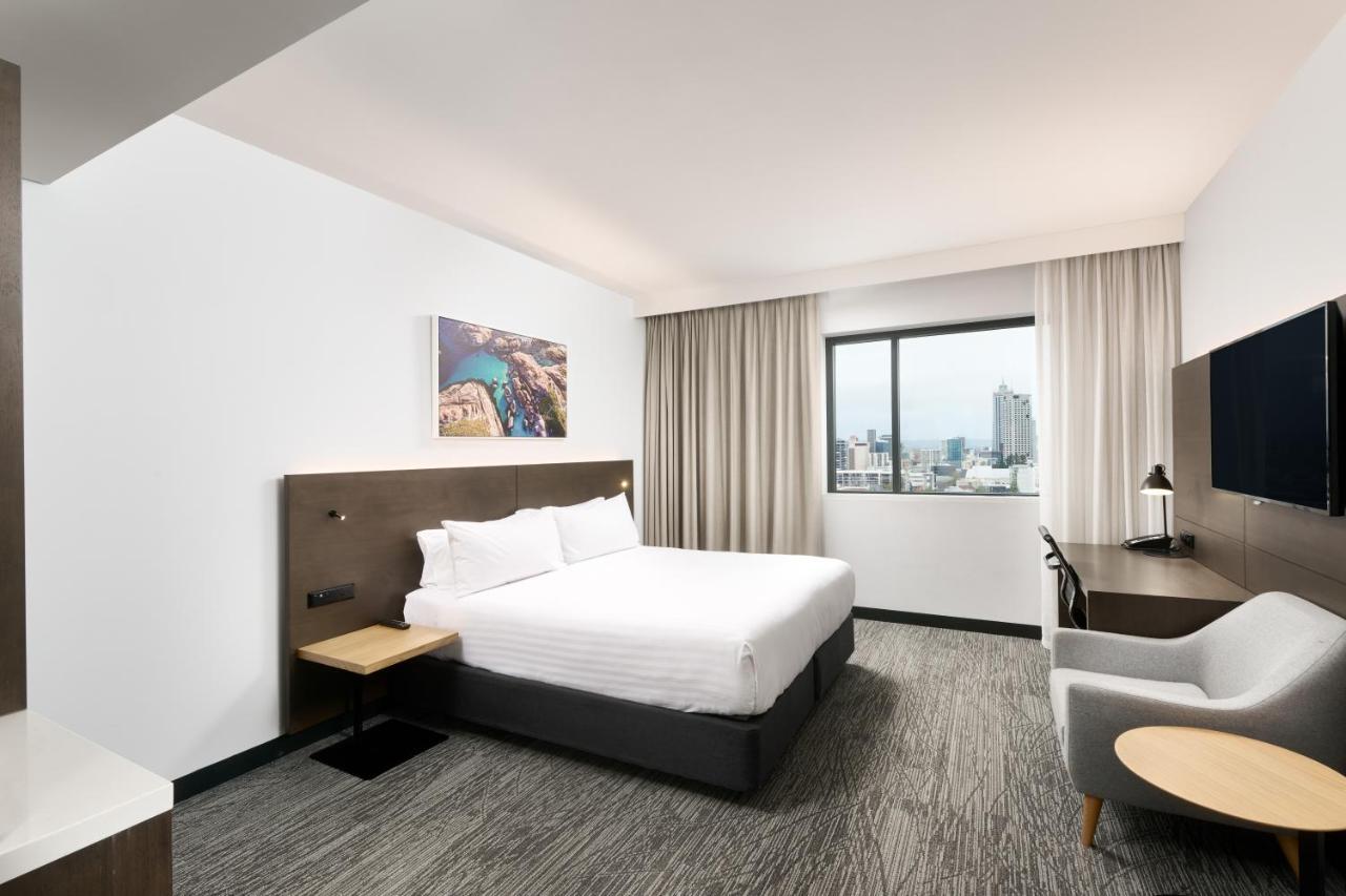 Holiday Inn West Perth By Ihg Exterior foto